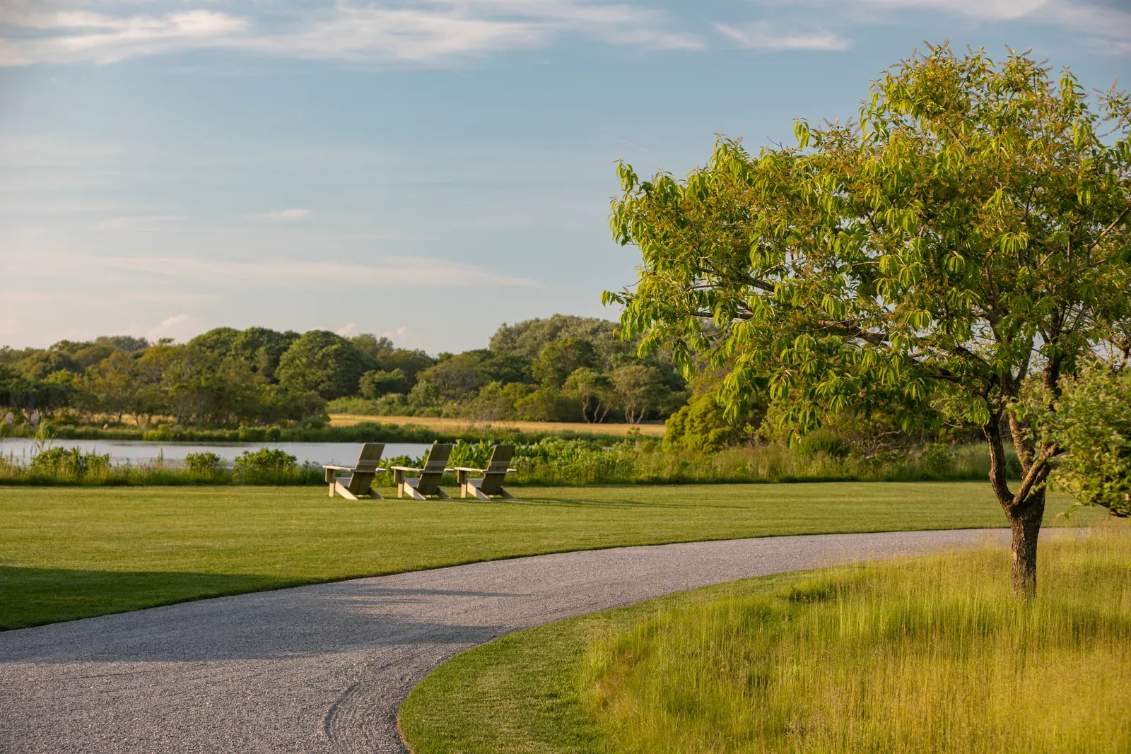 Peconic Lawn & Tree Care portfolio, Hamptons lawn care and landscape projects