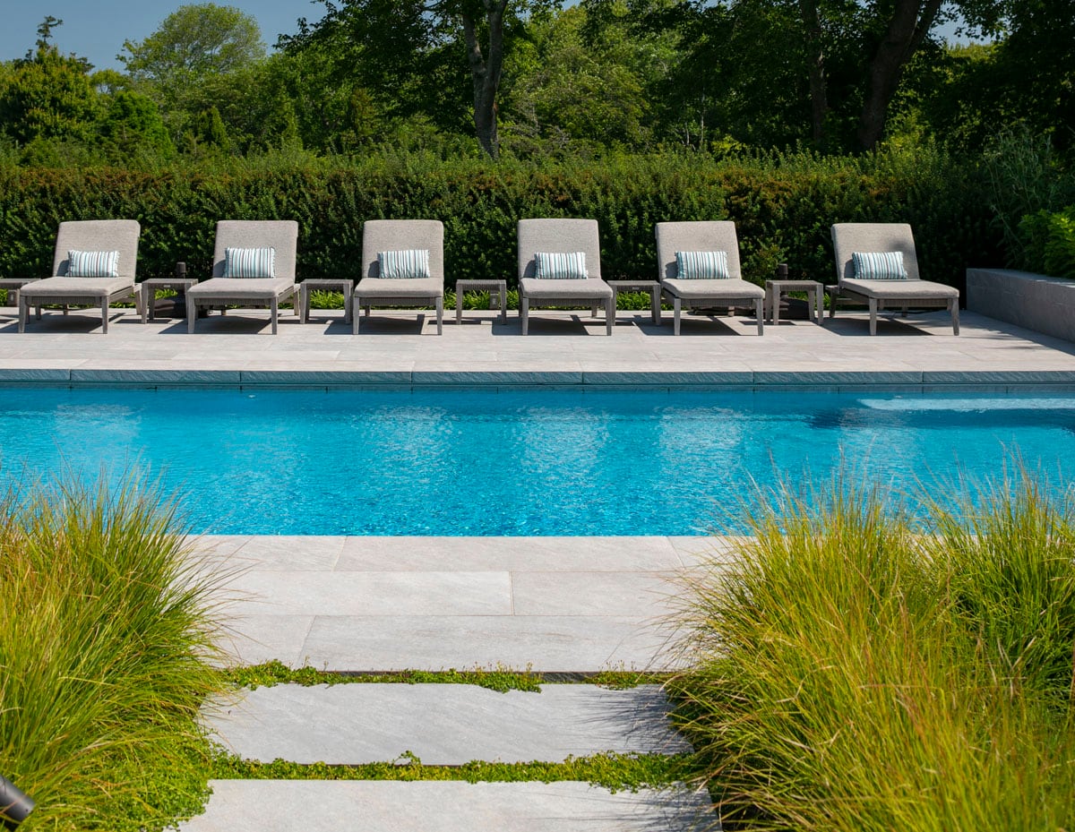 Hamptons landscape portfolio — LDG_2021_Schwartz_poolarea_031, Hamptons landscape by Peconic Lawn & Tree Care