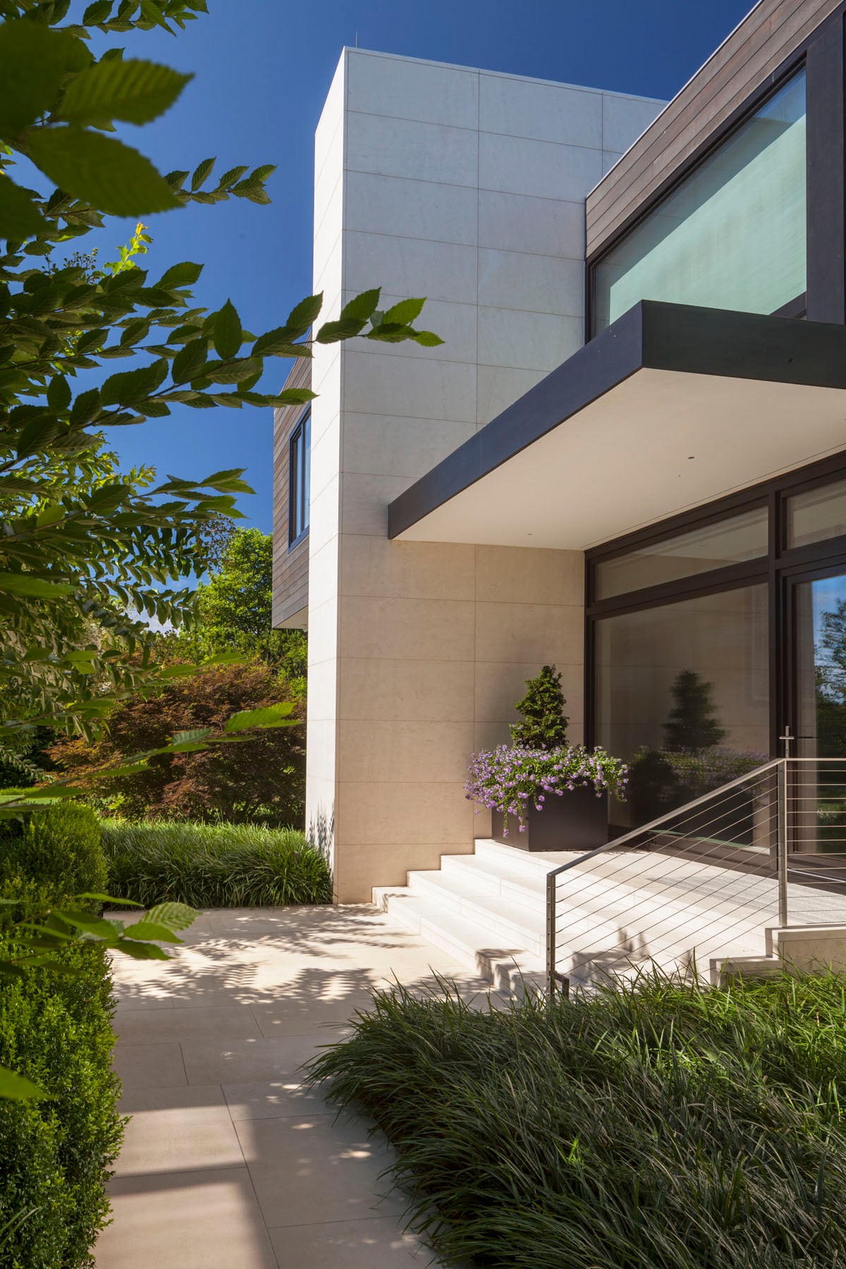 Hamptons landscape portfolio — LDG_74PtMecox_21, Hamptons landscape by Peconic Lawn & Tree Care