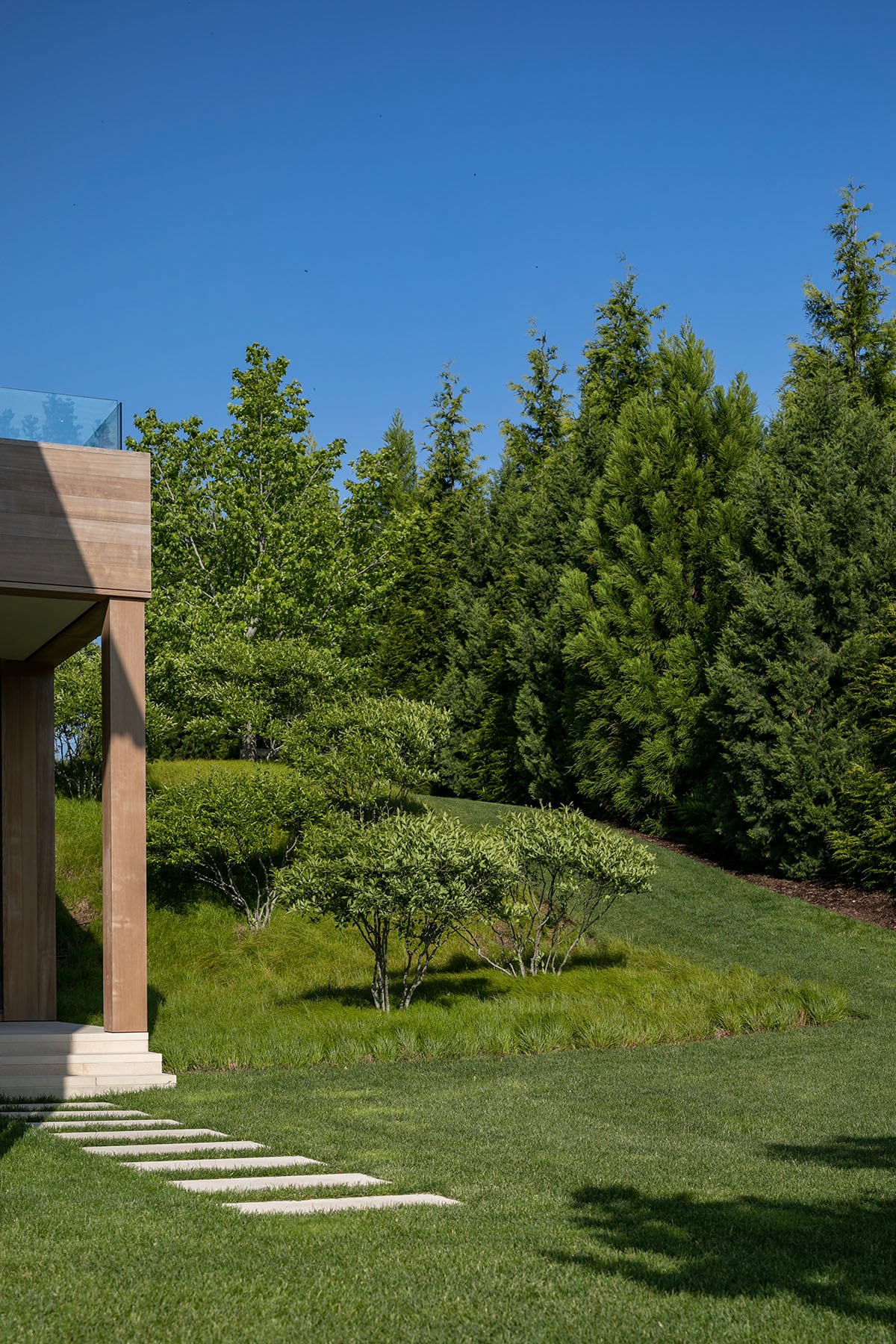 Hamptons landscape portfolio — PeconicLawnCare_2023_0530_043, Hamptons landscape by Peconic Lawn & Tree Care